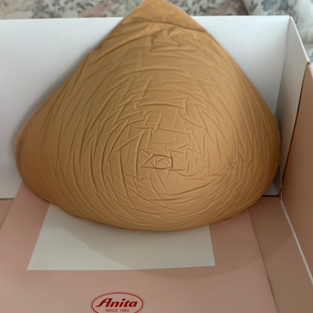 Breast Form Size 80/5